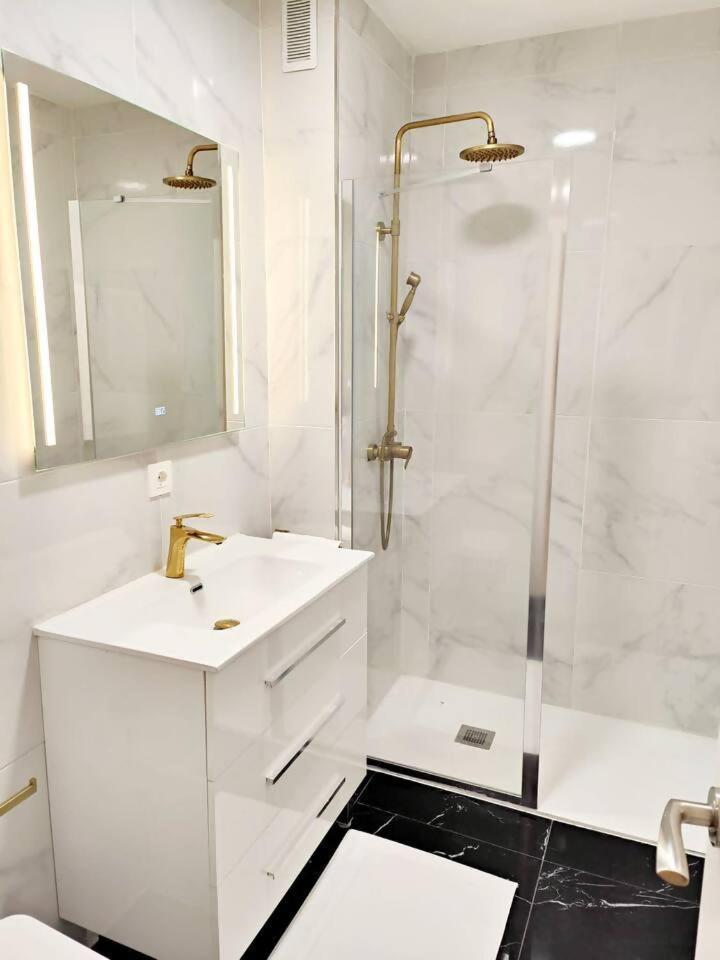 Apartamento Puente Romano Ourense Esterno foto